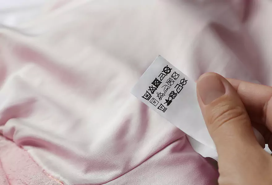 Textil Etikett mit einer Waschanleitung